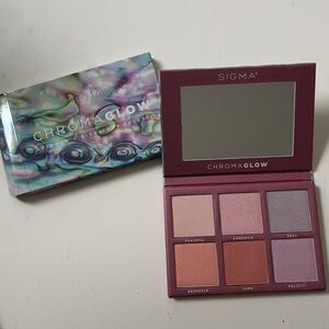 Sigma Beauty | Chromaglow Shimmer Highlight Palette